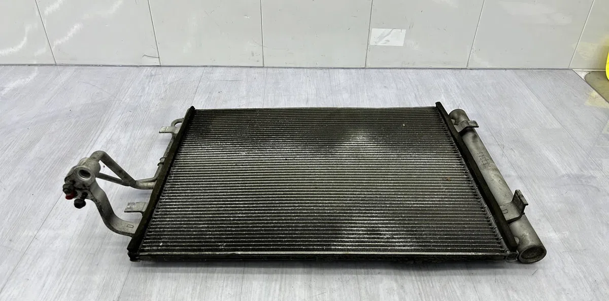 Condenseur clim HYUNDAI I 30 1 PHASE 1 occasion — photo 3
