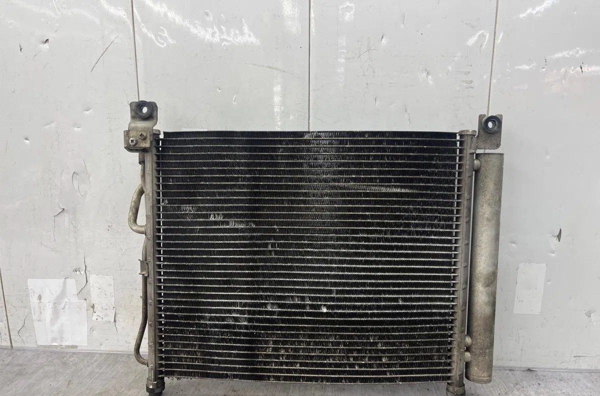 Condenseur clim KIA PICANTO 1 PHASE 1 occasion — photo 4