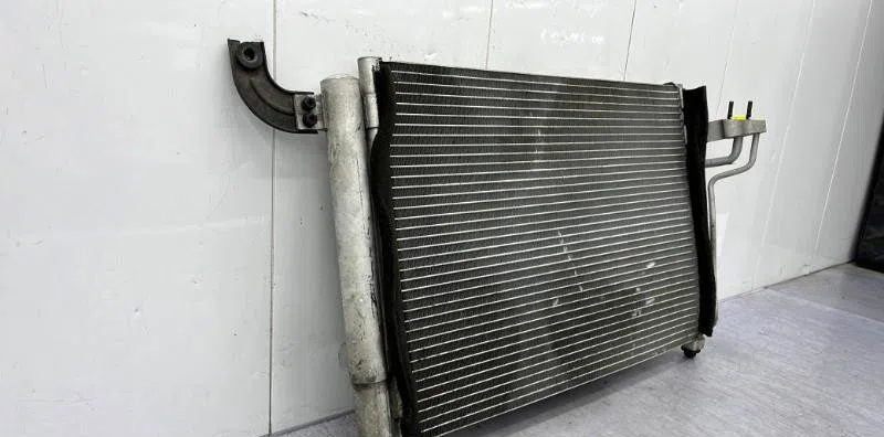 Condenseur clim KIA RIO 2 PHASE 1 occasion — photo 3