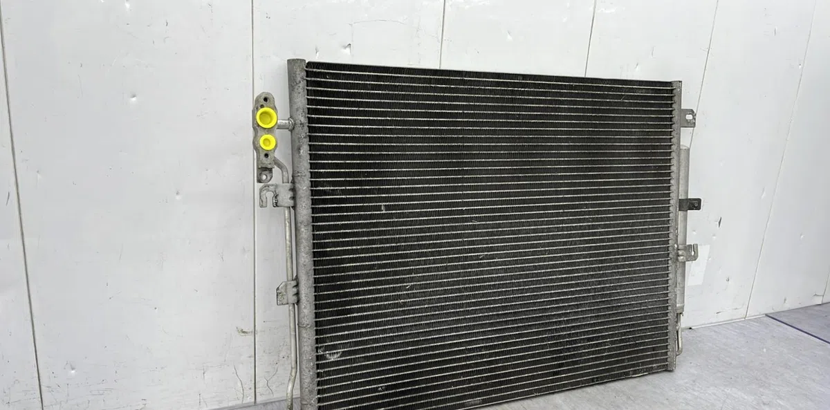 Condenseur clim LAND ROVER DISCOVERY 3 occasion