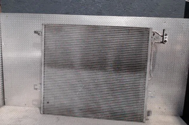 Condenseur clim Mercedes-benz CLASSE M (W164) Ml 320 cdi 4-matic (164.122) (2005-2009) occasion — photo 2