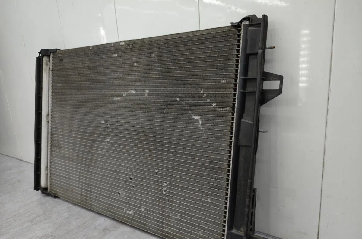 Condenseur clim MERCEDES CLASSE A 176 PHASE 1 occasion — photo 2
