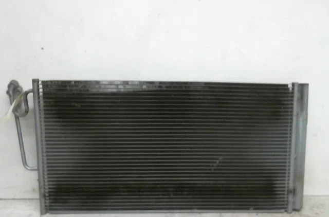 Condenseur clim Mini MINI CLUBMAN (R55) Cooper d (2007-2010) occasion — photo 2