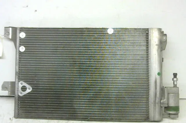Condenseur clim Opel ZAFIRA A Monospace (T98) 1.6 16v (f75) (1999-2005) occasion