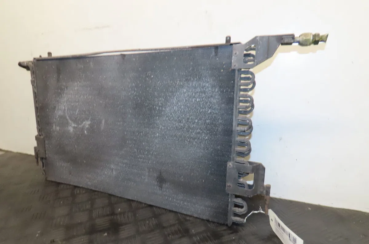 Condenseur clim Peugeot 306 3-5 portes (7A, 7C, N3, N5) 2.0 s16 (1993-2001) occasion