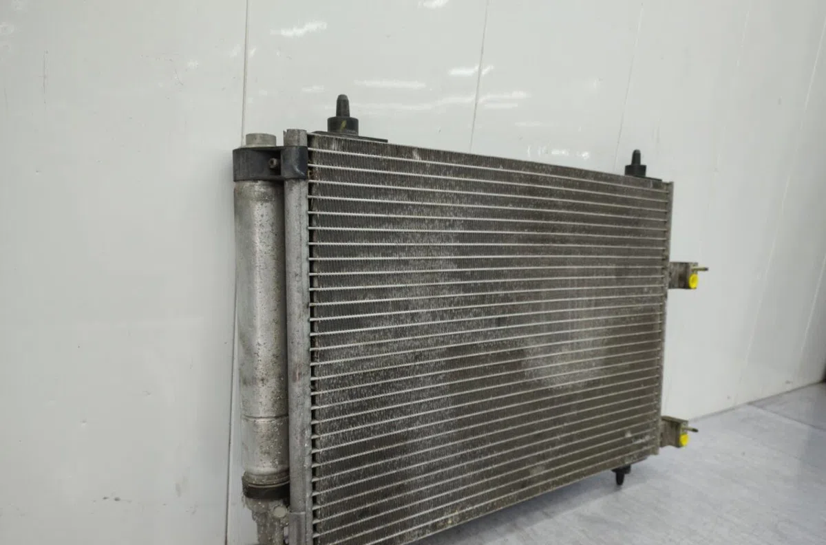Condenseur clim PEUGEOT 307 PHASE 1 BREAK occasion