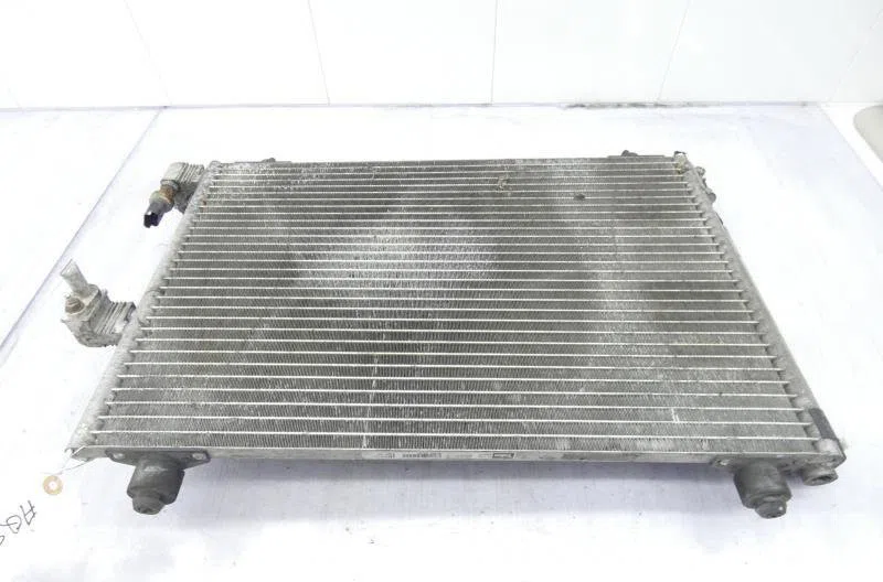 Condenseur clim PEUGEOT 407 PHASE 1 BREAK occasion