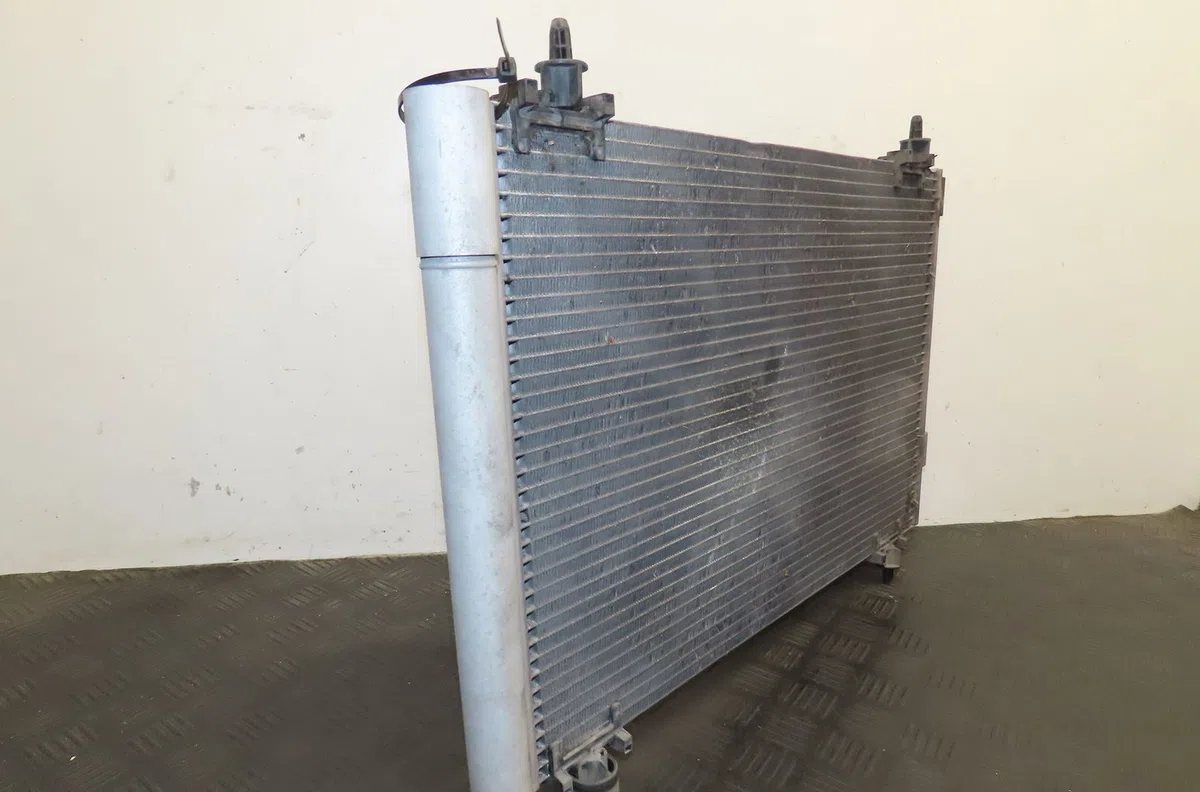 Condenseur clim Peugeot 5008 (0U_, 0E_) 1.6 hdi (2010-2017) 5 portes occasion