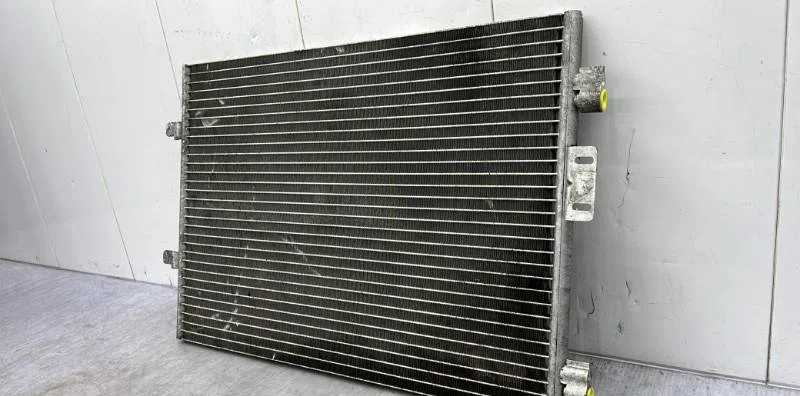 Condenseur clim RENAULT CLIO 2 PHASE 2 occasion