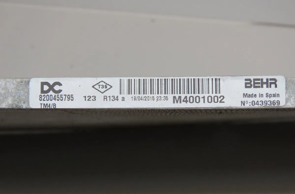 Condenseur clim Renault KANGOO Express (FW0-1_) Z.e. (fw0z, fw1z) (2011) occasion