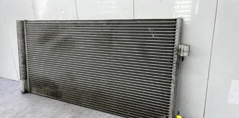 Condenseur clim RENAULT LAGUNA 3 PHASE 2 occasion