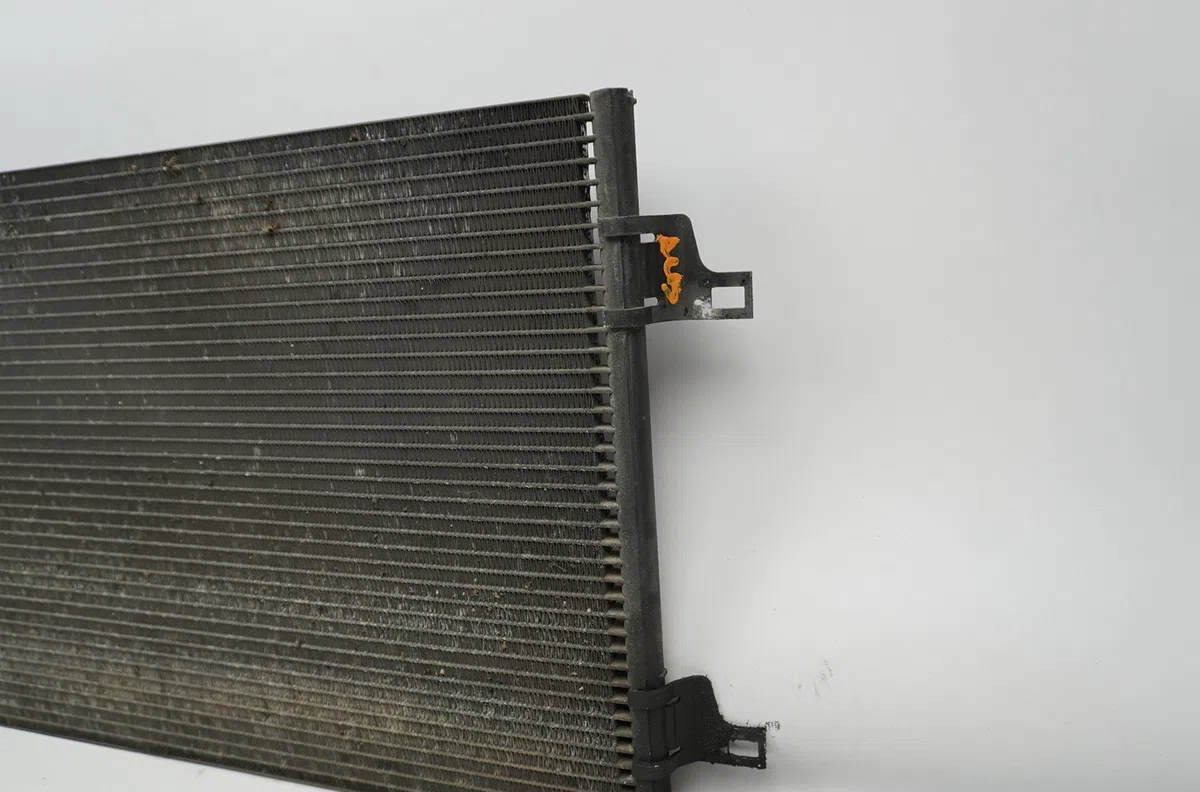 Condenseur clim Renault LAGUNA II (BG0-1_) 1.9 dci (2001-2007) occasion