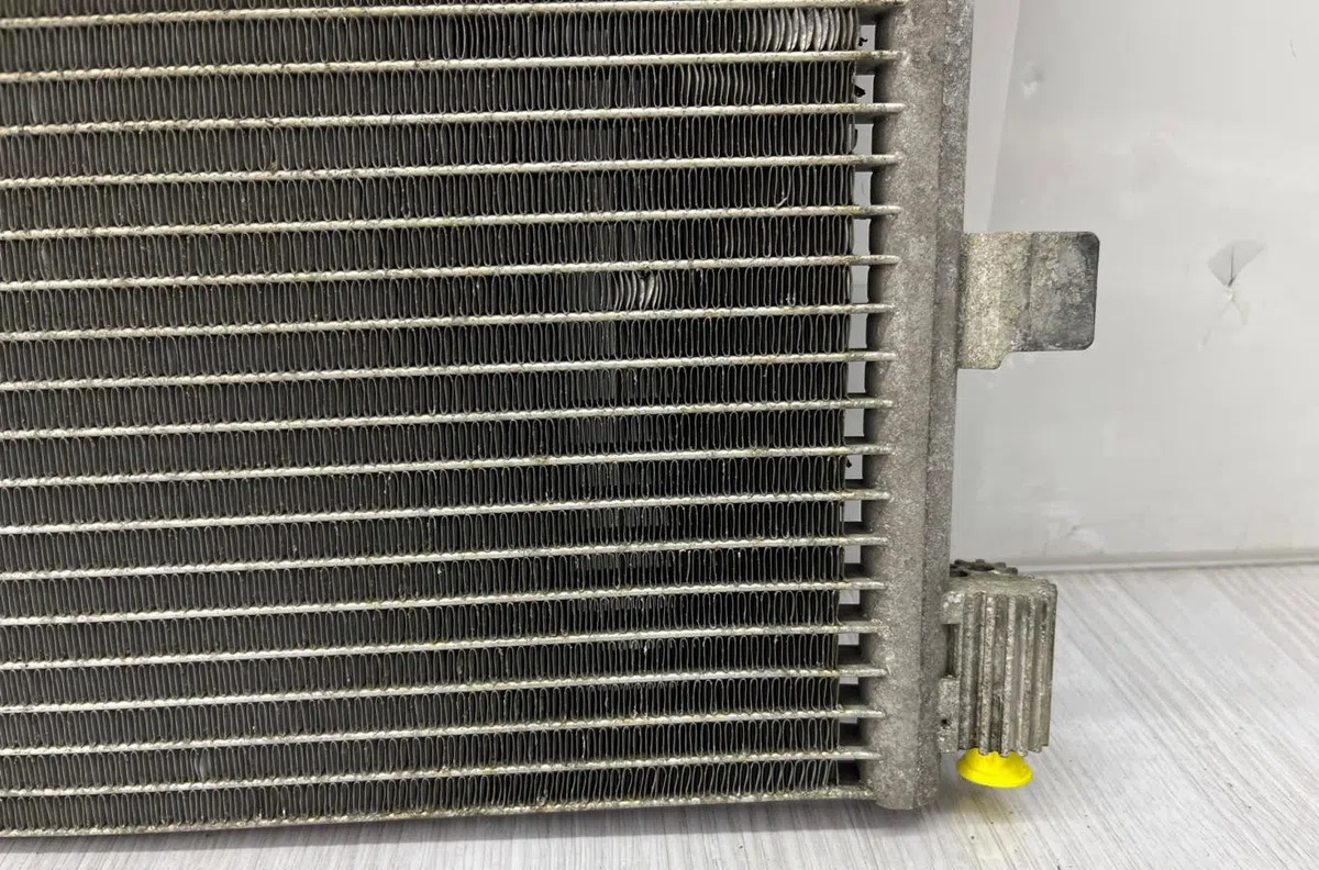 Condenseur clim RENAULT MASTER 3 PHASE 2 occasion