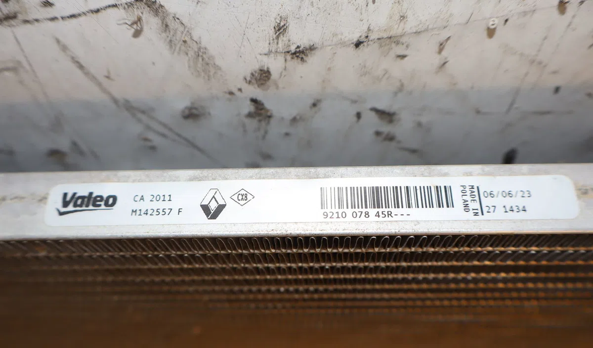 Condenseur clim RENAULT MASTER III  2.3 DCI 145ch occasion