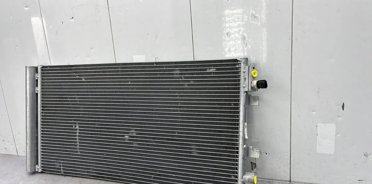 Condenseur clim RENAULT MEGANE 3 PHASE 3 BREAK occasion