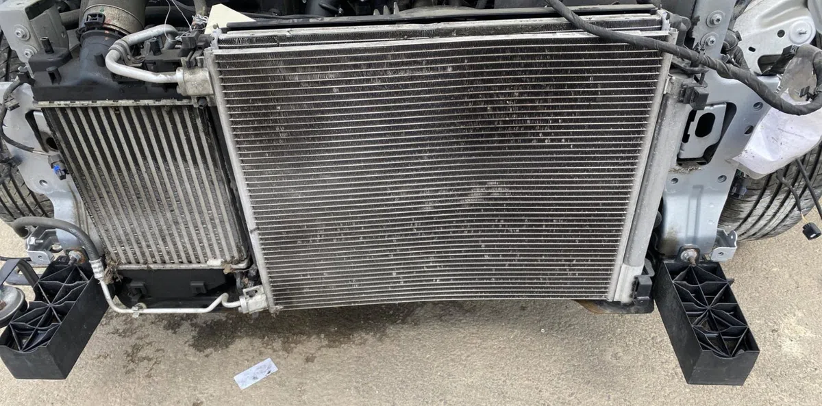 Condenseur clim RENAULT MEGANE 4 PHASE 1 occasion