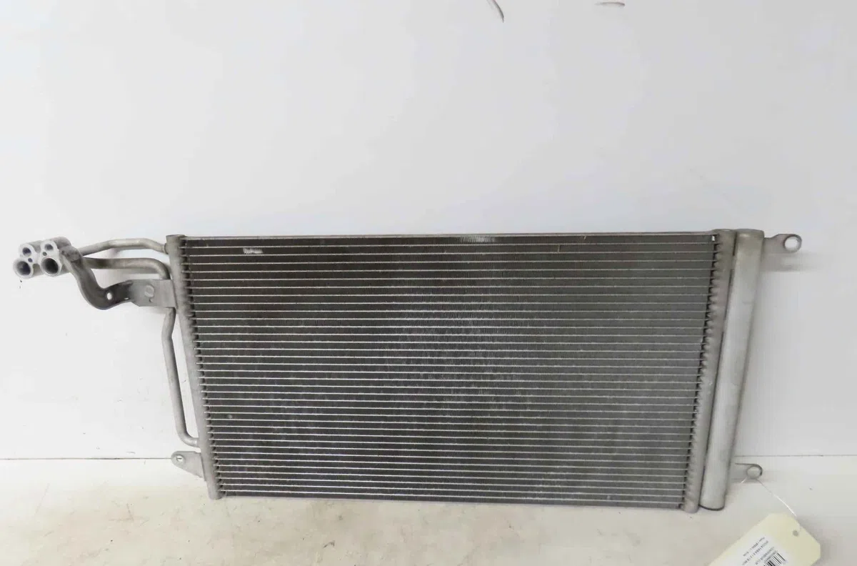 Condenseur clim SKODA FABIA III occasion