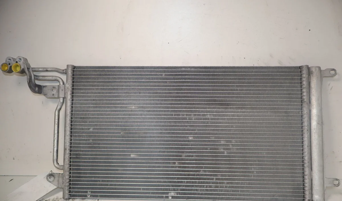 Condenseur clim Skoda ROOMSTER (5J7) 1.6 tdi (2010-2015) occasion