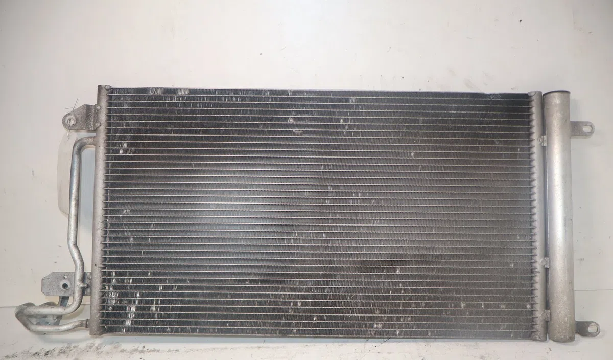 Condenseur clim Skoda ROOMSTER (5J7) 1.6 tdi (2010-2015) occasion