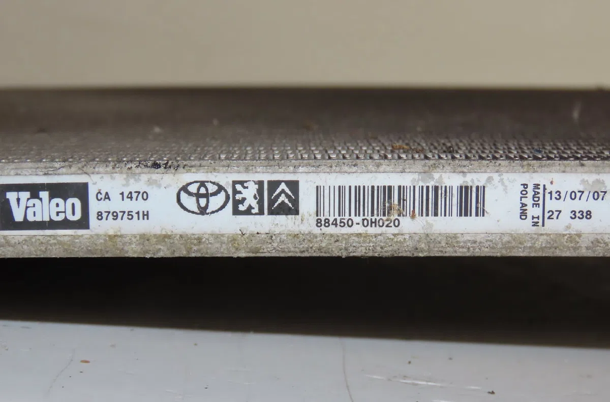 Condenseur clim Toyota AYGO (_B1_) 1.0 (kgb10_) (2005-2014) 5 portes occasion