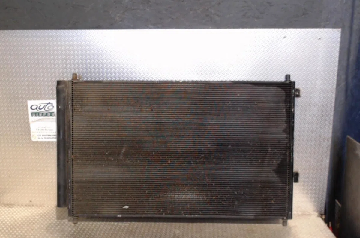 Condenseur clim TOYOTA RAV4 3  RAV4 3 PHASE 1 occasion