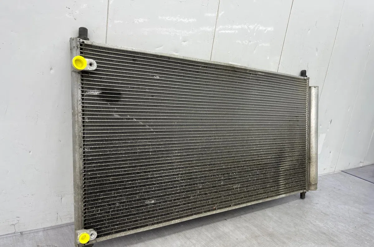 Condenseur clim TOYOTA VERSO PHASE 1 occasion