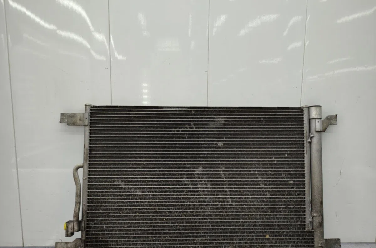 Condenseur clim VOLKSWAGEN GOLF 7 PHASE 2 occasion