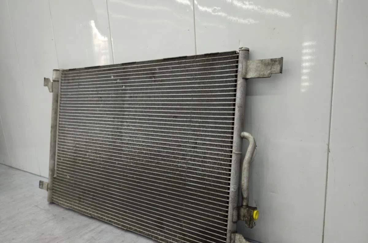Condenseur clim VOLKSWAGEN GOLF 7 PHASE 2 occasion