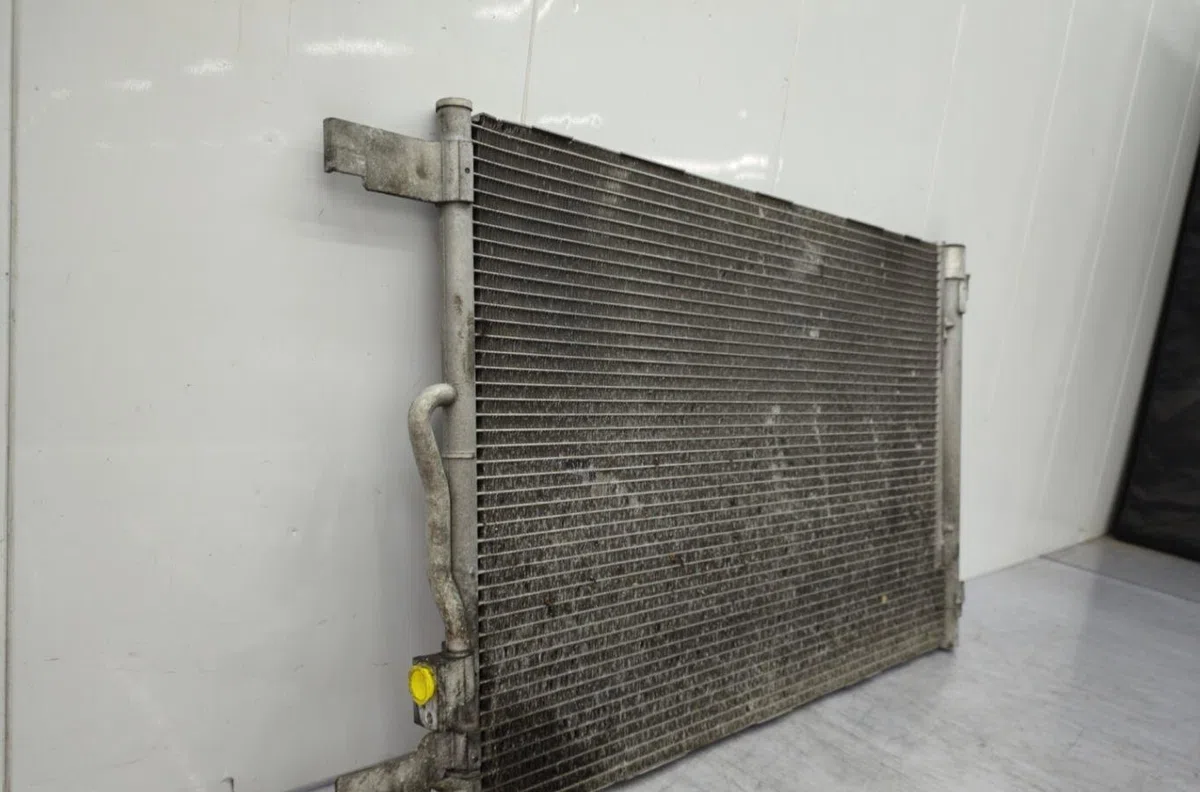 Condenseur clim VOLKSWAGEN GOLF 7 PHASE 2 occasion