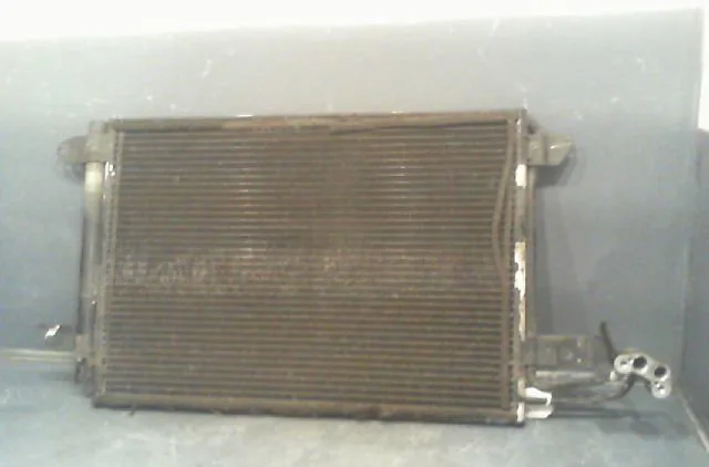 Condenseur clim Volkswagen GOLF V (1K1) 1.9 tdi (2003-2008) occasion