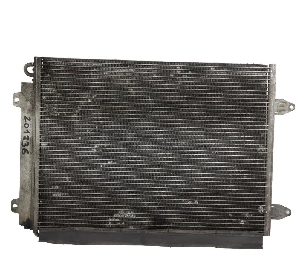 Condenseur clim Volkswagen PASSAT CC B6 (357) 2.0 tdi (2008-2012) occasion