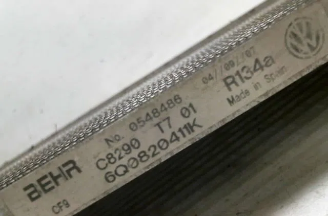 Condenseur clim Volkswagen POLO (9N_, 9A_) 1.2 (2002-2007) occasion