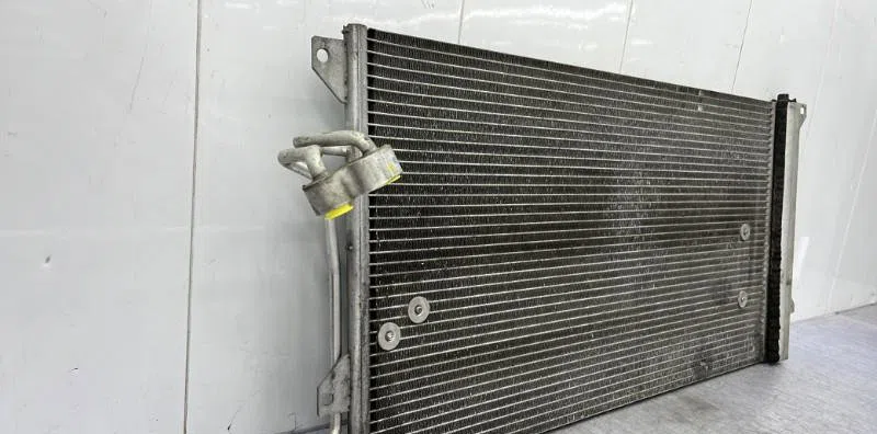 Condenseur clim VOLKSWAGEN TOUAREG 1 PHASE 2 occasion