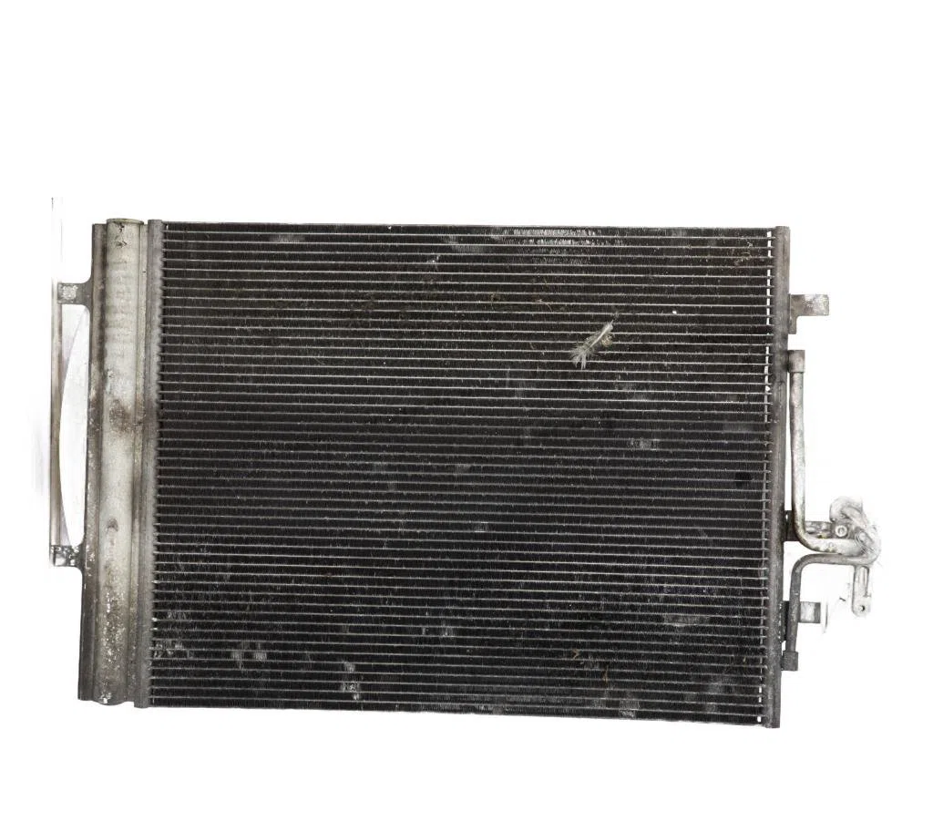 Condenseur clim Volvo V40 3-5 portes (525) D3 (2012-2015) occasion
