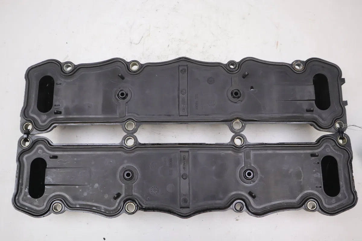Couvre culasse Citroën C4 I (LC_) 1.6 16v (2004-2011) 5 portes occasion