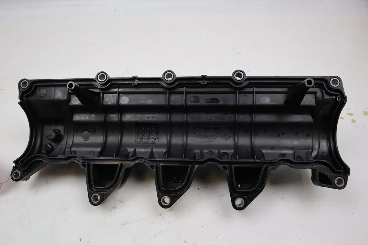 Couvre culasse Mercedes-benz CITAN Camionnette-Monospace (W415) 109 cdi (415.601, 415.603, 415.605) (2012-2021) occasion