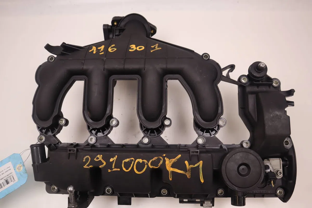 Couvre culasse Peugeot 308 I (4A_, 4C_) 2.0 hdi (2007-2014) occasion