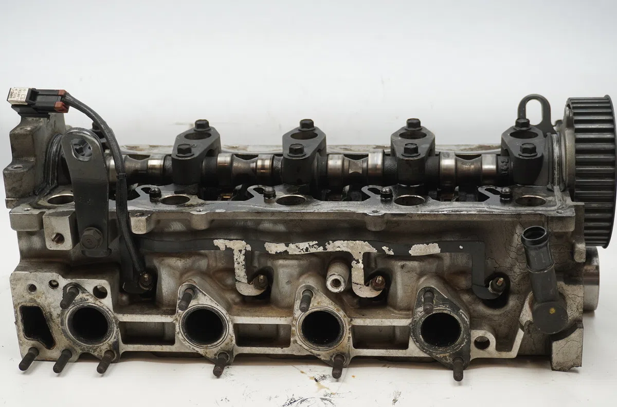 Culasse diesel Kia MAGENTIS II (MG) 2.0 crdi (2006-2010) occasion