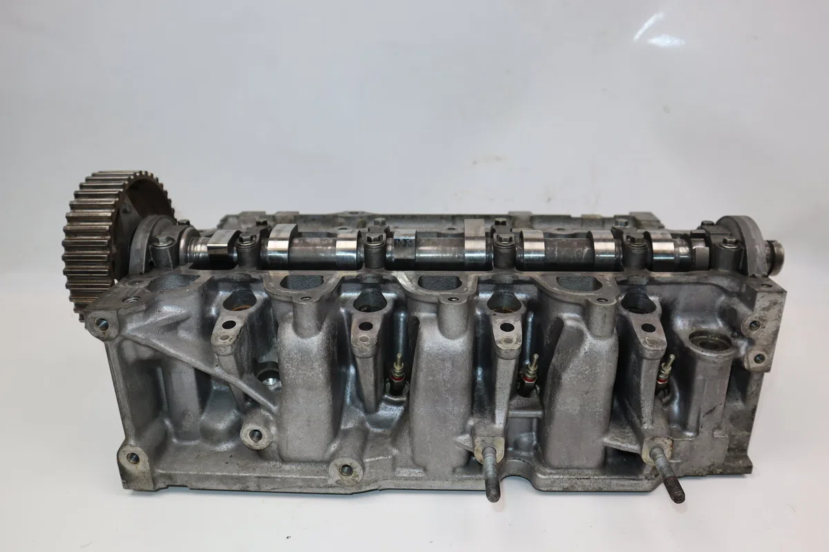 Culasse diesel Mercedes-benz CITAN Camionnette-Monospace (W415) 109 cdi (415.601, 415.603, 415.605) (2012-2021) occasion