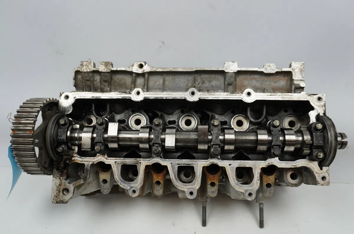 Culasse diesel Renault MEGANE III 3-5 portes (BZ0-1_, B3_) 1.5 dci (bz09, bz0d, bz1w, bz29, bz14) (2009) 5 portes occasi
