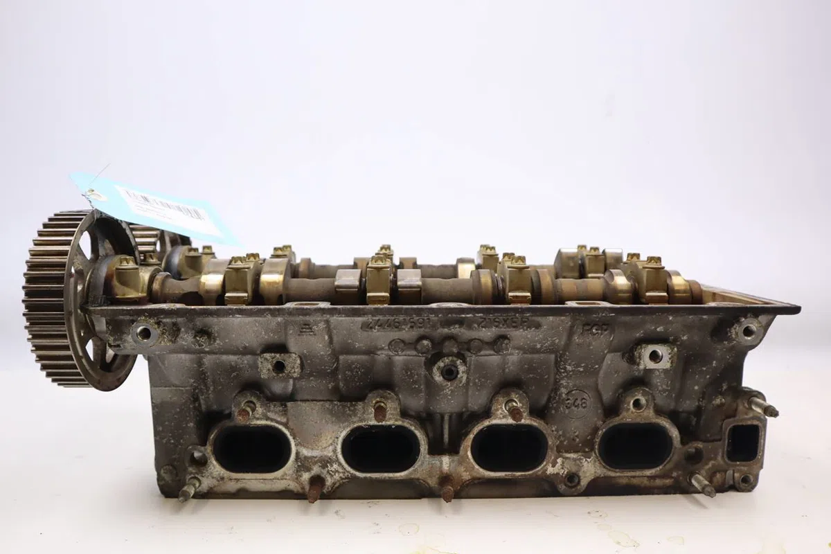 Culasse essence Opel MERIVA A Monospace (X03) 1.6 (e75) (2003-2010) 5 portes occasion