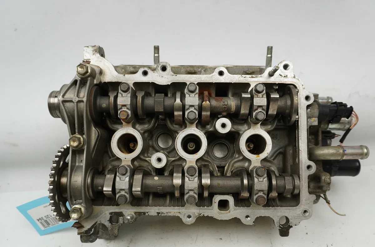 Culasse essence Peugeot 206 3-5 portes (2A-C) 1.4 16v (2003-2008) occasion