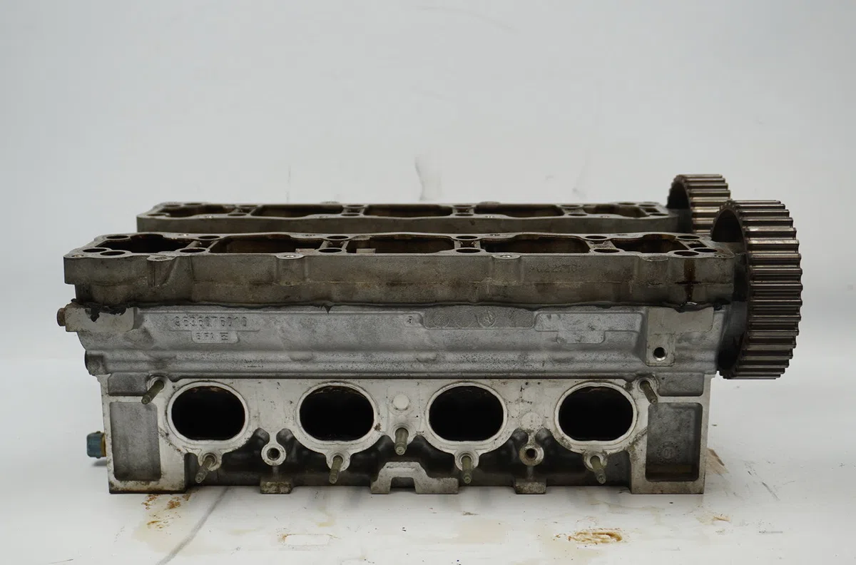 Culasse essence Peugeot 206 3-5 portes (2A-C) 1.6 16v (2000-2009) 3 portes occasion