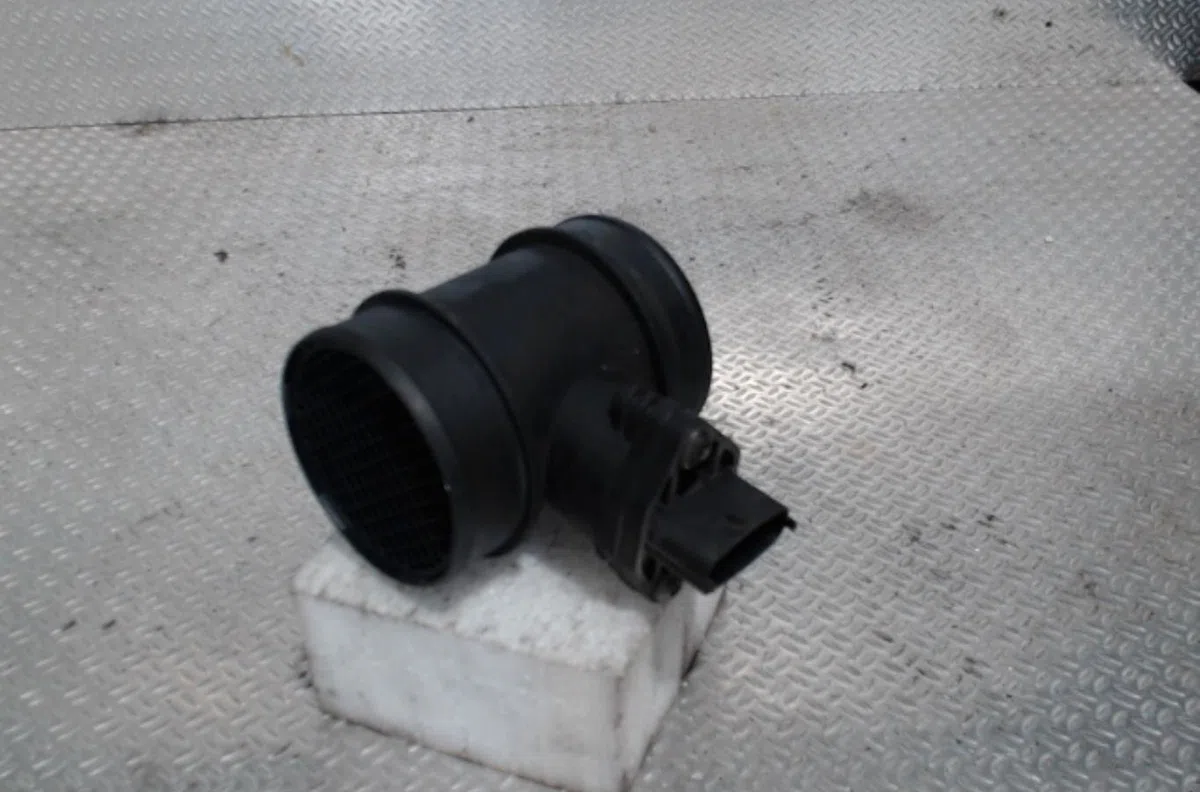Debimetre air Alfa romeo 147 (937_) 1.6 16v t.spark eco (937.axa1a, 937.bxa1a) (2001-2010) occasion