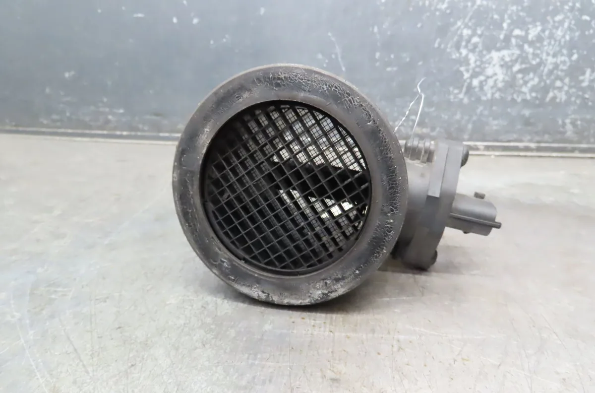 Debimetre air Alfa romeo 166 (936_) 2.4 jtd (936axa00, 936a3b00) (2002-2007) occasion