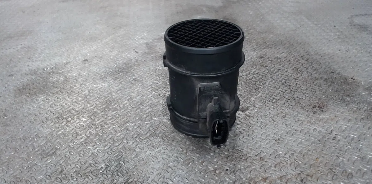 Debimetre air Alfa romeo MITO (955_) 1.3 multijet (955axp1a, 955ayc1a) (2009-2018) 3 portes occasion