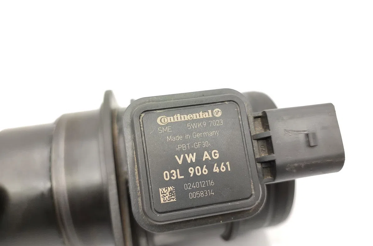 Debimetre air AUDI A1 1 SPORTBACK PHASE 1 occasion