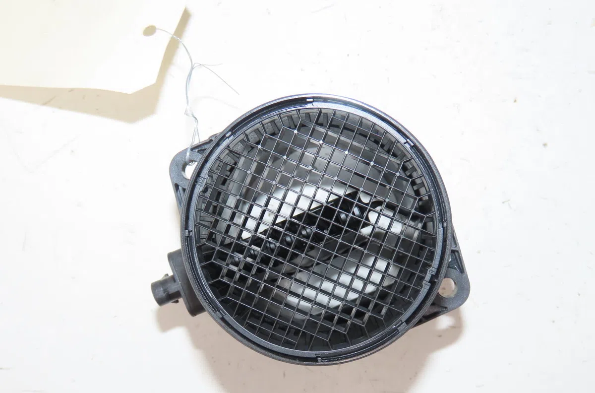 Debimetre air Audi A3 Sportback (8VA, 8VF) 2.0 tdi (2012-2020) 5 portes occasion