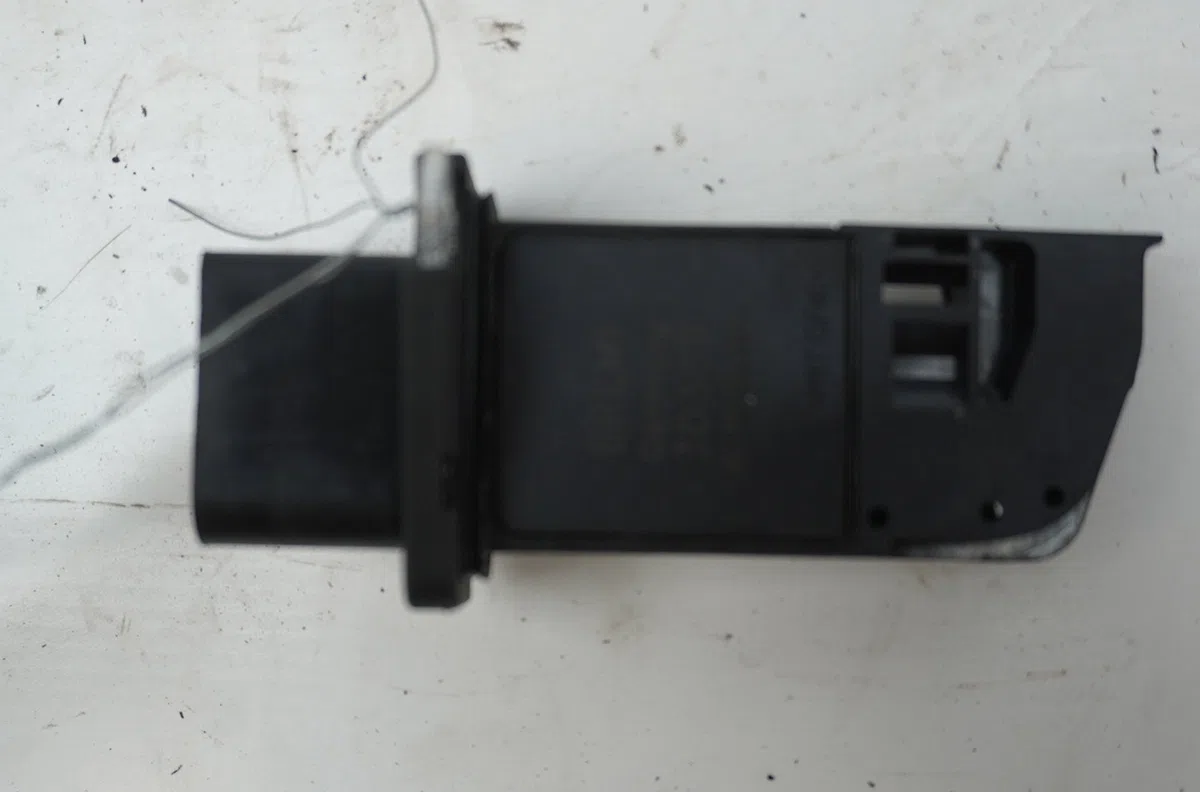 Debimetre air Audi TT Roadster (8J9) 2.0 tfsi (2010-2014) occasion