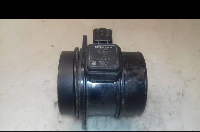 Debimetre air Citroën C5 II (RC_) 2.0 hdi (rcrhrh) (2004-2008) 5 portes occasion